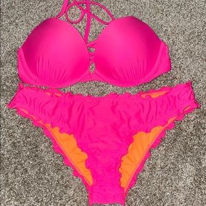 hot pink bikini!